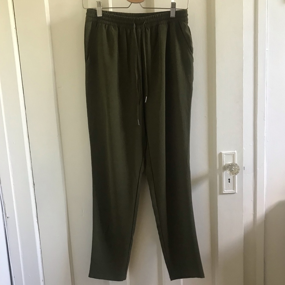 Only khaki woven jogger